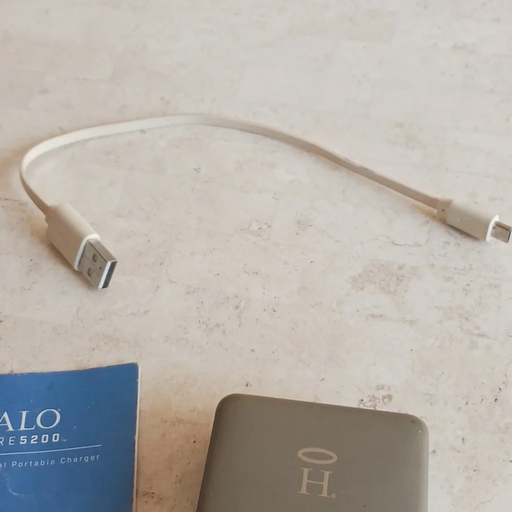 Cell Phone Portable Power bank W/cables,a flashlight & booklet